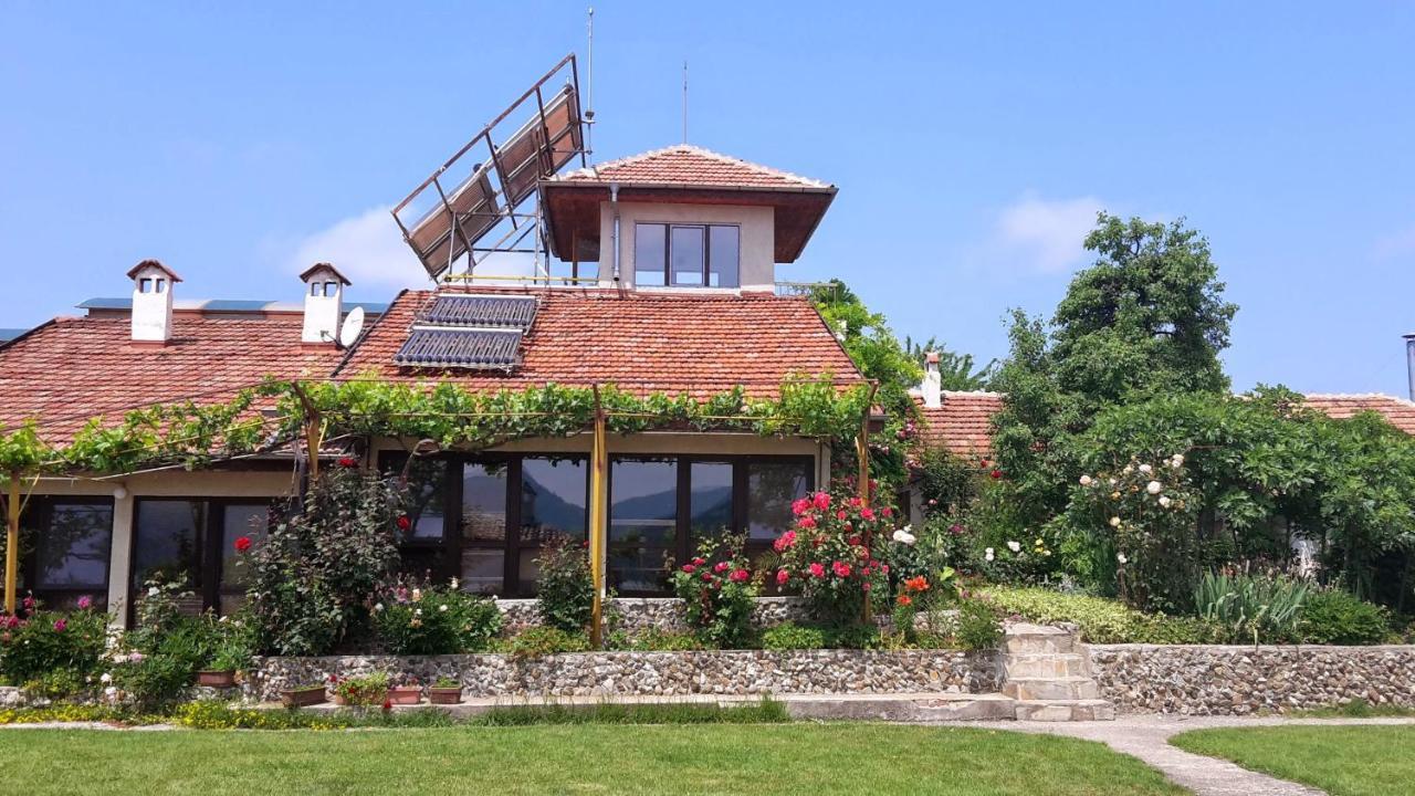 Family Hotel Belvedere Dŭlgopol المظهر الخارجي الصورة